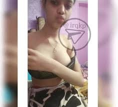 المحجبة تصور بزازها المدورة الكبيرة لحبيبها فيديو خاص سكس مصري